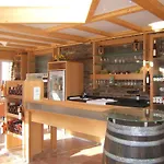 Wein- Und Gaestehaus St. Aldegundishof 3*