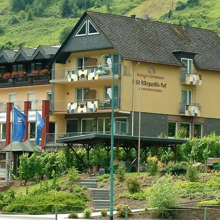 Wein- Und Gaestehaus St. Aldegundishof