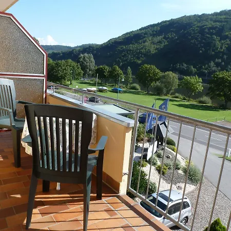 Wein- Und Gaestehaus St. Aldegundishof Gasthuis 3*