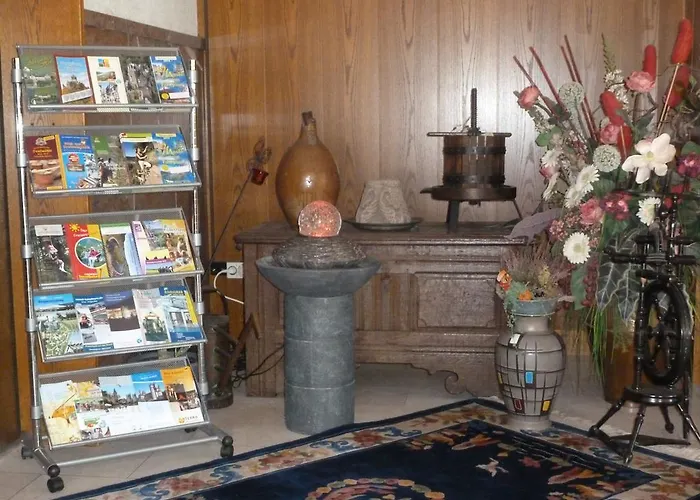 Wein- Und Gaestehaus St. Aldegundishof Casa de hóspedes Sankt Aldegund