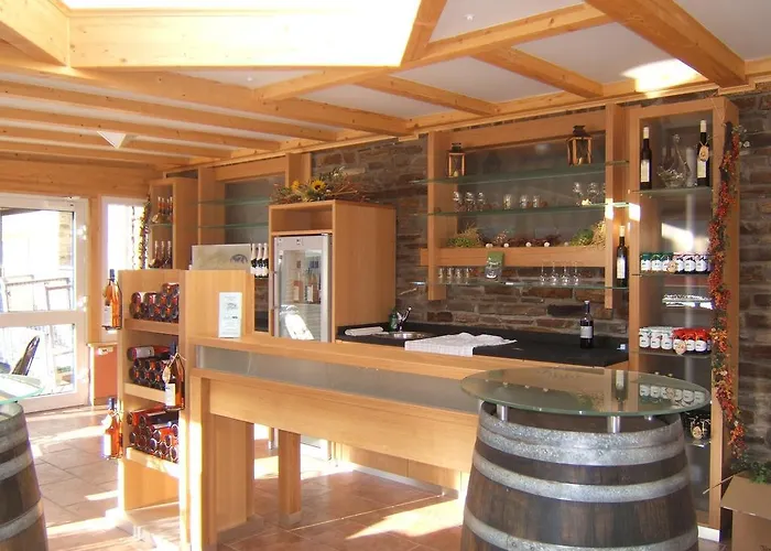 Wein- Und Gaestehaus St. Aldegundishof 3*